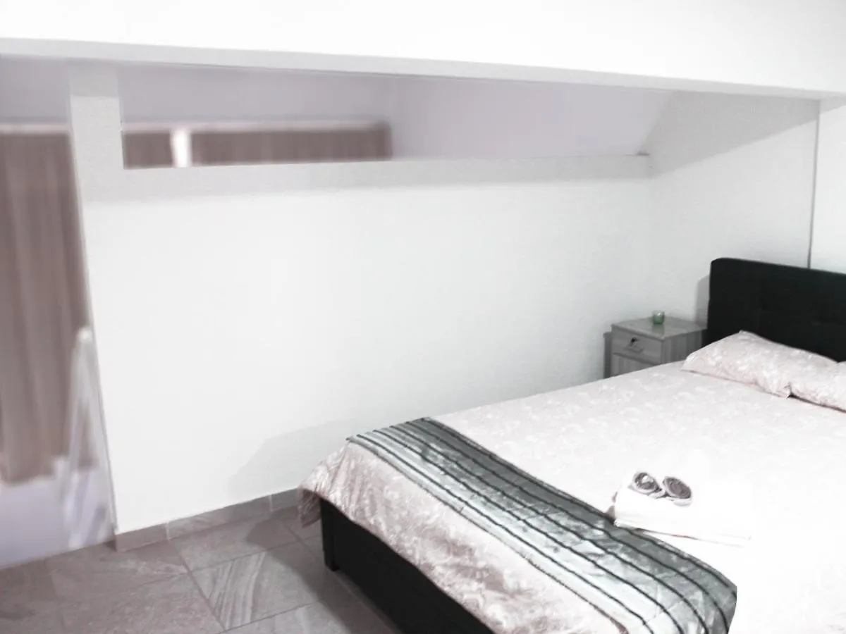 Duplex Comfort Apartments Λάρνακα